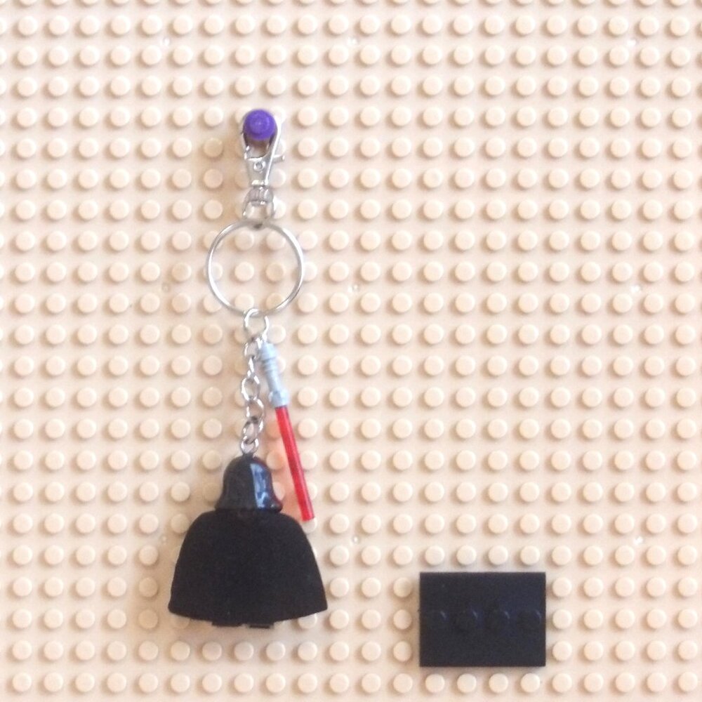 Minifigure Keychain - Star Wars Custom Darth Revan Lightsaber Charm Stand SWTOR - Picture 6 of 6